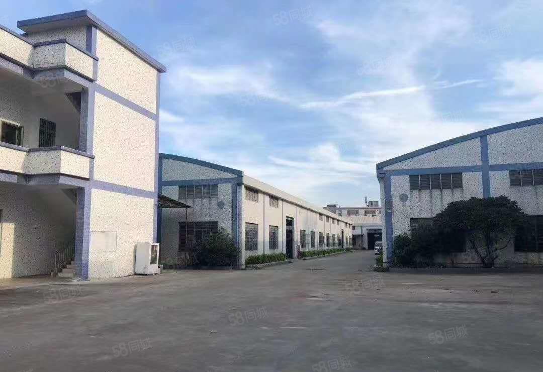 南城白马工业园整栋1120平办公楼出租，水电齐全，空地大