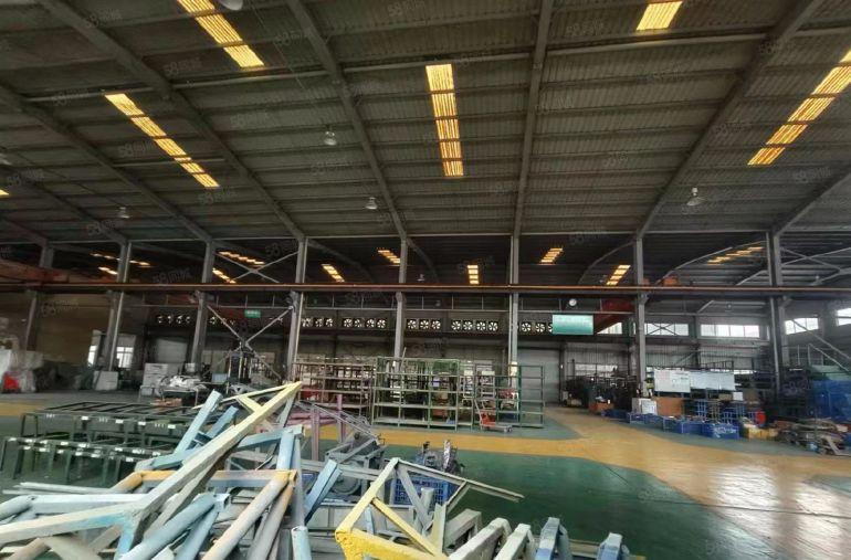 石鼓工业区高8米单一层厂房！带航车，交通便利