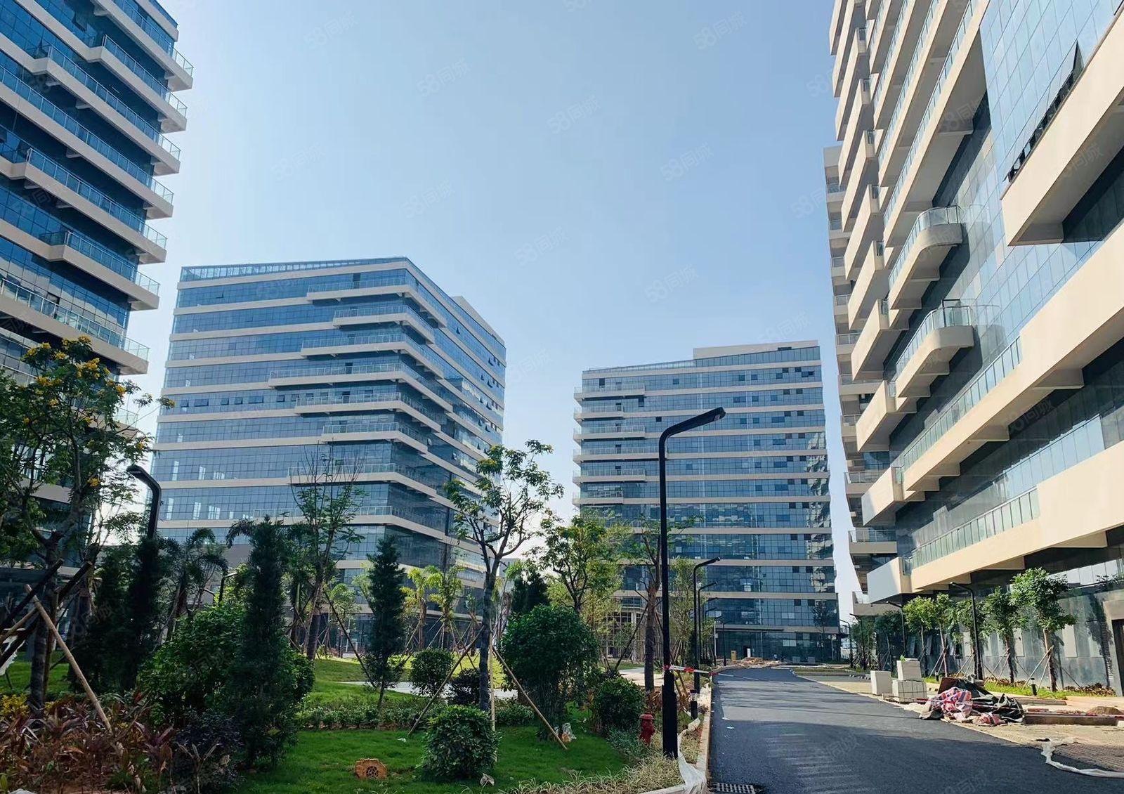 南城原房东厂房出租，每层2200平方，高新产业园，工业用地