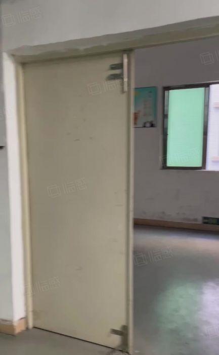 厂房低价急租，南城车站原房东3800平，水电齐全