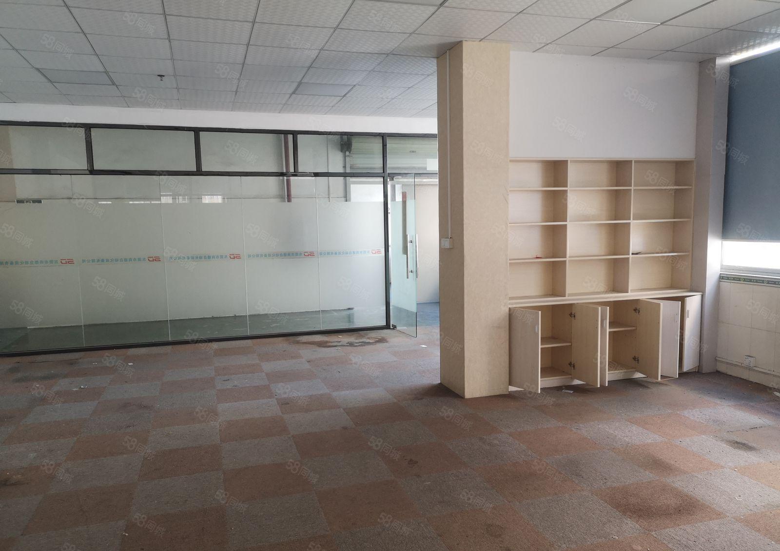 南城标准厂房1250平 现成地坪漆办公室 消防水电到位