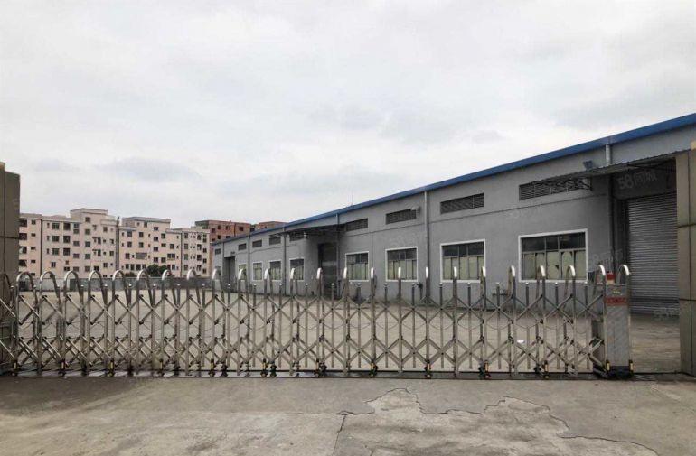 南城砖墙到顶单一层独院厂房出租3300平方可分租现成办公室