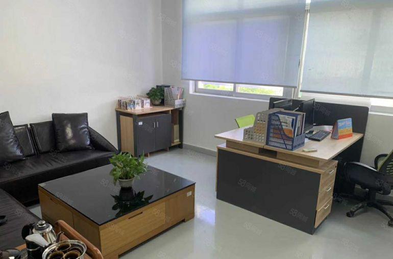 南城 独院 厂房出租 共5000平方，形象好