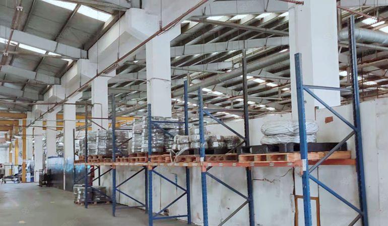 原房东独院钢构厂房出租 带现成环评带行车可分租