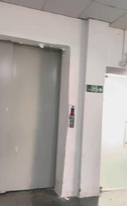 东城牛山独门独院厂房9000平，现成水电，办公室装修