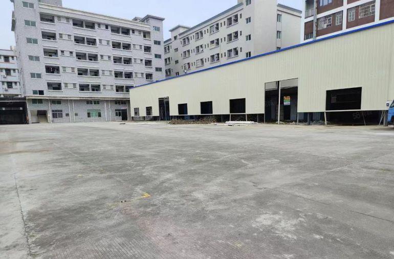 厂房位于东城成熟工业区，交通便利，易招工。空地超大。