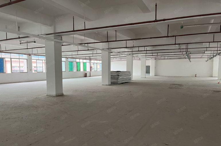 东城桑园工业区新空独院厂房一万三，水电齐全，环境好