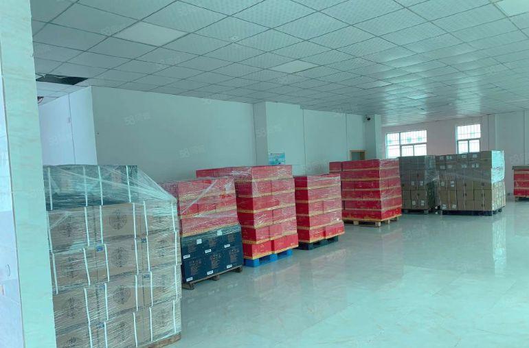 独院工业原房东东城街道 带现装修厂房出租空地大