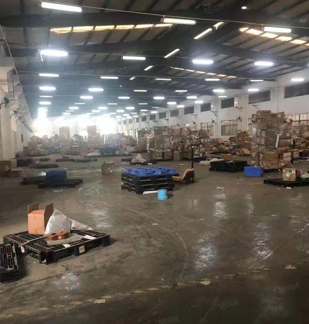 东城物流仓3万平，高速路附近挨着环城路，不限行，带1.3高台