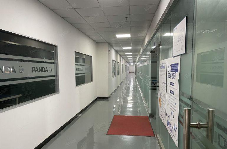 东城区独院厂房出租，水电装修齐全，原房东独门独院，可办环评