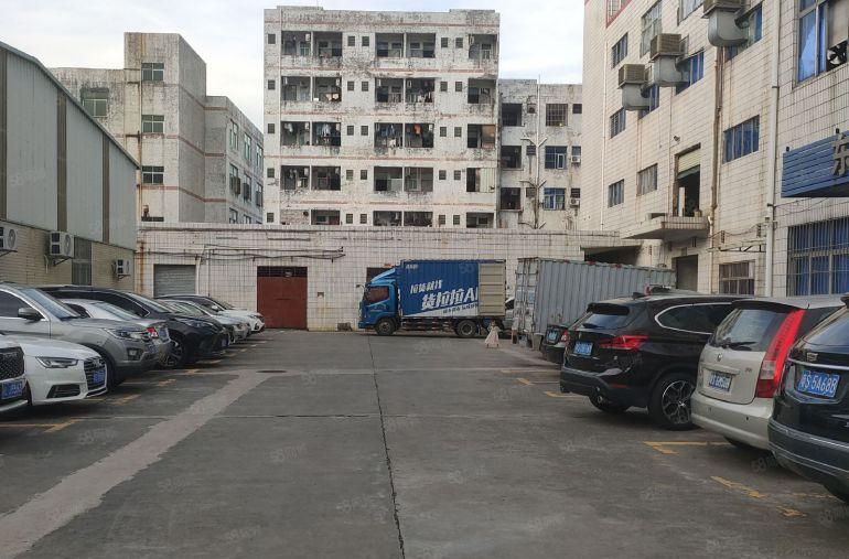 东城温塘独院厂房分租一楼580平，现成办公室装修，厂房出租。