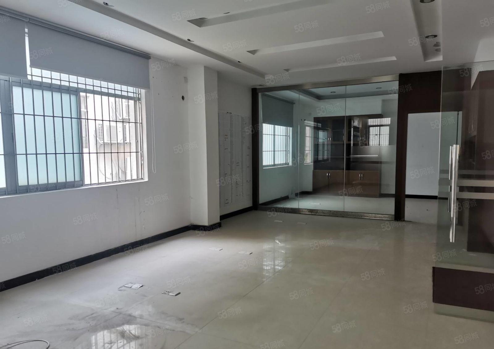 东城园区独立办公楼1000平，精装修，！