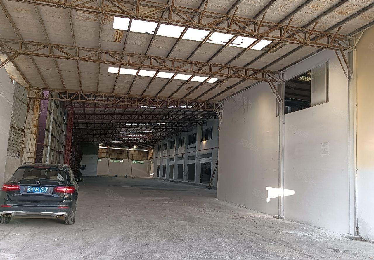 东城桑园单一层8米钢结构厂房3200平，有空地