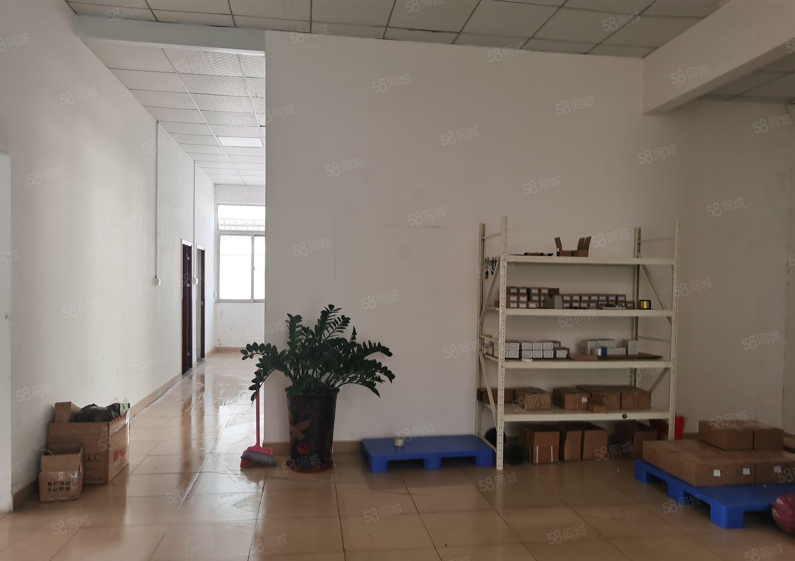 东城温塘原房东独栋独院厂房两层1800平，精装修，水电齐全