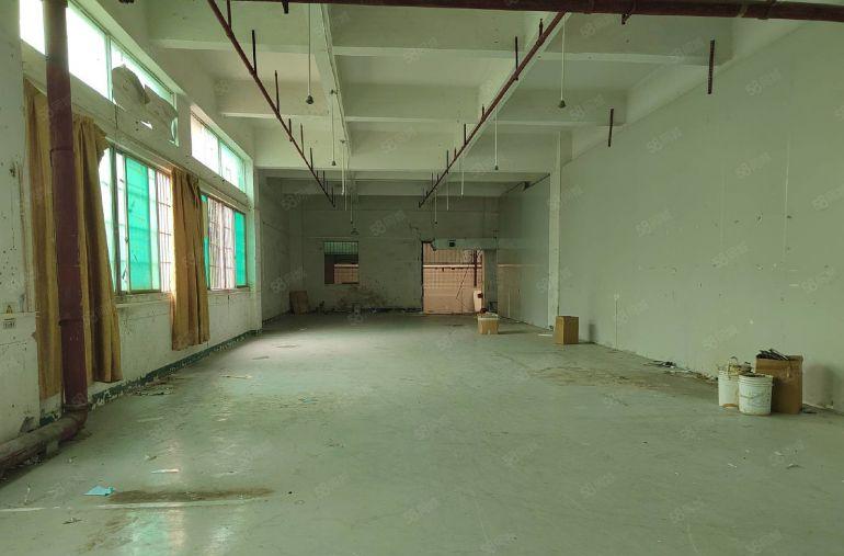 温塘新空出一楼3格800平方车间  低价求租，有办公室