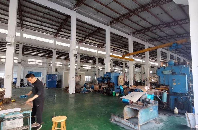 东莞市东城牛山新出重工业厂房9800平方