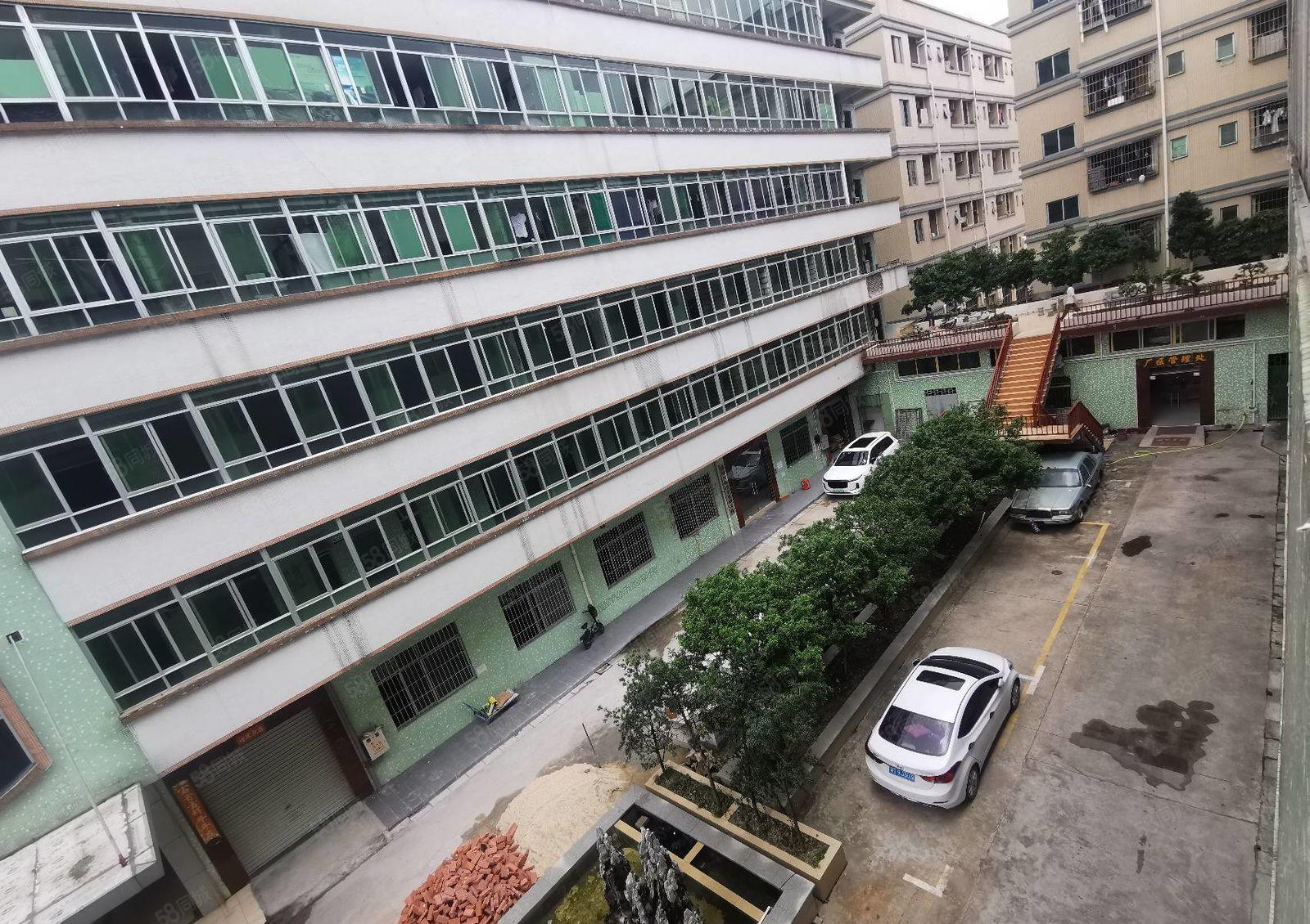 东城靠茶山原房东厂房分租四楼零公摊1200平，有办公室