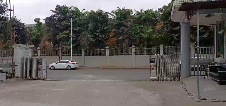 东站附近低价厂房急租800方起租，全新装修