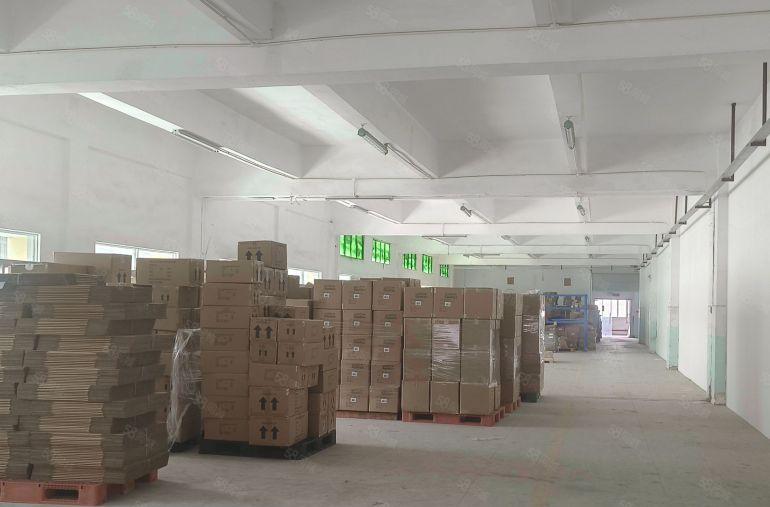 东莞市东城温塘标准独院厂房出租一楼二楼大小可分可办环评