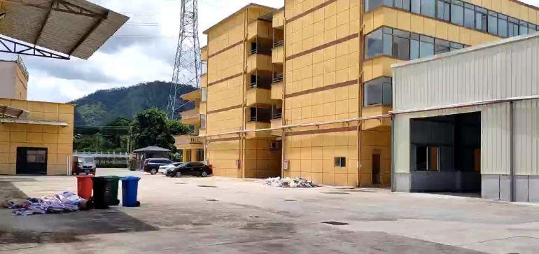 出租 东城独门独院铁皮厂房 价格好谈 可办环评 交通方便