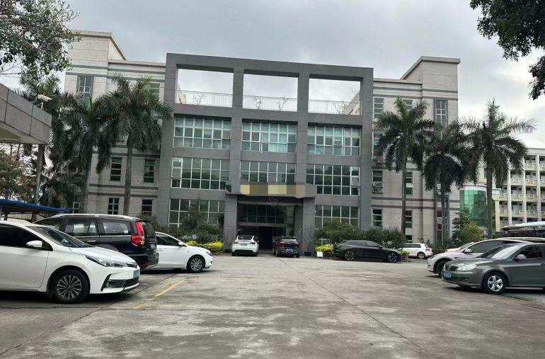 东城一手房东花园式独院厂房出租，空地大形象好