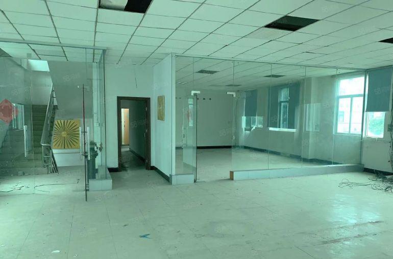 独院工业原房东东城街道 带现装修厂房出租空地大