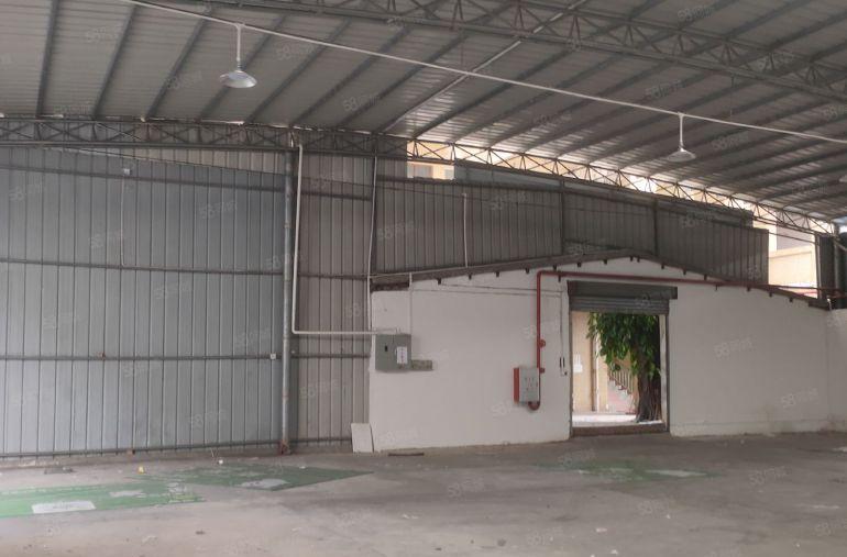 东城温塘单一层厂房400平出租，大车出入方便，可做仓库或生产