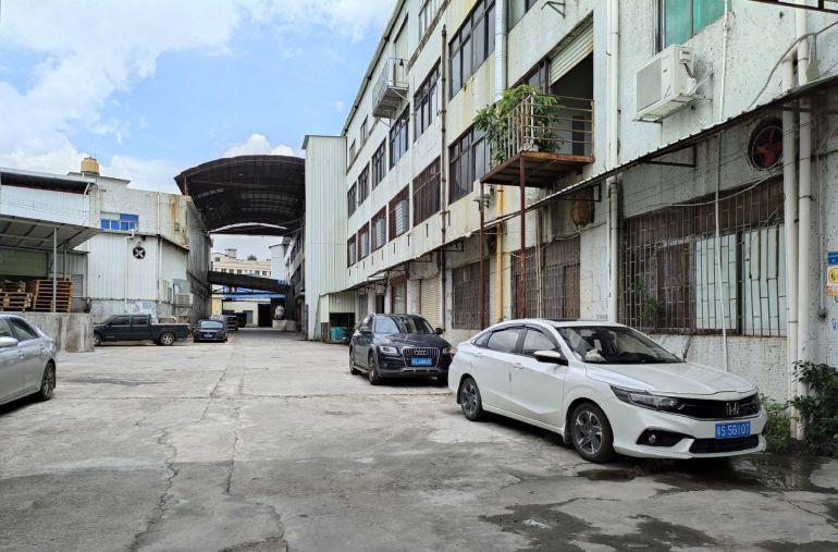 厂房出租 东城工业园区分租一楼350平方 现成水电 价格好谈