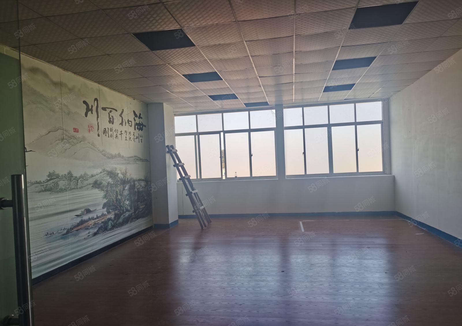 厂房出租虎门龙眼新出楼带办公室装修1800