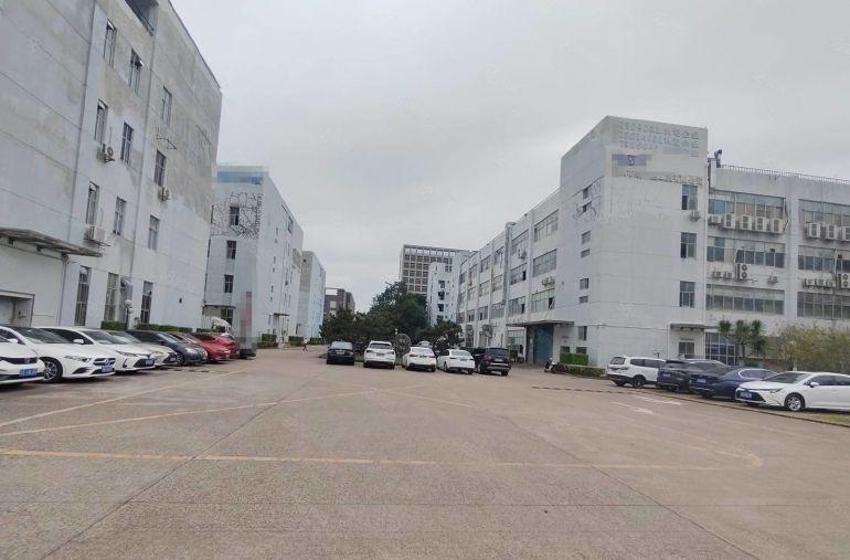 虎门北栅大工业园3楼500平厂房出租带精装修办公室车间水电齐