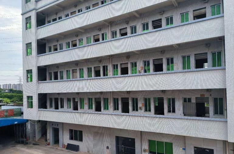 虎门镇怀德社区6500平独院可分租，低价厂房出租，消防证件齐