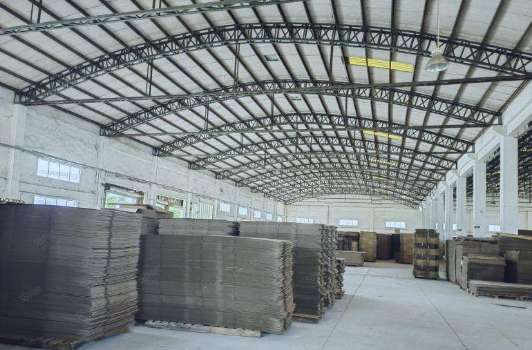 虎门镇新联丰泰花园旁工业区独门独院钢构滴水8米，水电齐全