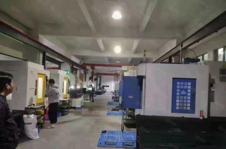 独院分租1楼1600方高6米现成装修，适合机械注塑五金行业。