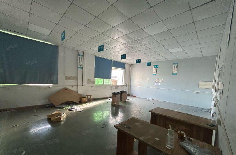 免两个月装修期原房东厂房出租,本月特价15元,可整租分租