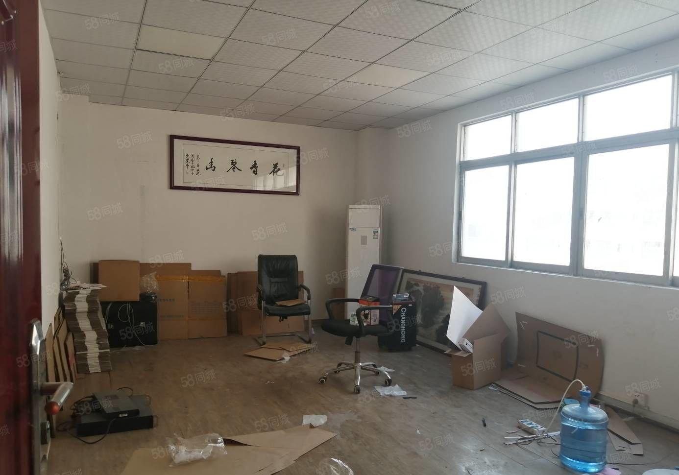 虎门龙眼新出精装厂房600平精装厂房出租 可分租两家