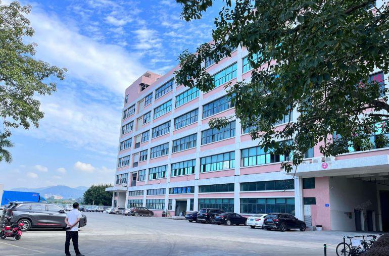 虎门一楼2200平实际面积厂房出租，高度6.5米！