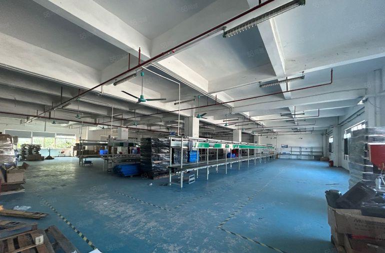 虎门楼上厂房带装修办公室流水车间隔好的办公室