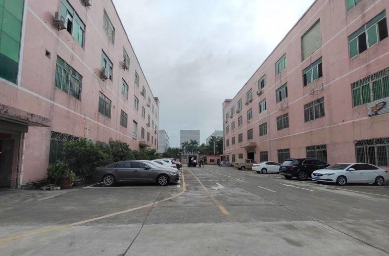 虎门北栅原房东红本工业园新出标准一楼1000平出租现成行车