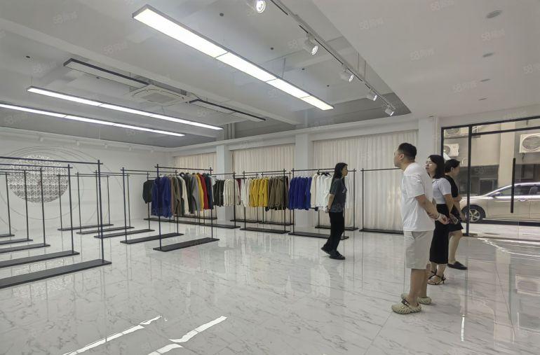 万达附近豪华装修水电齐全现成办公室直播间电商服装产业园