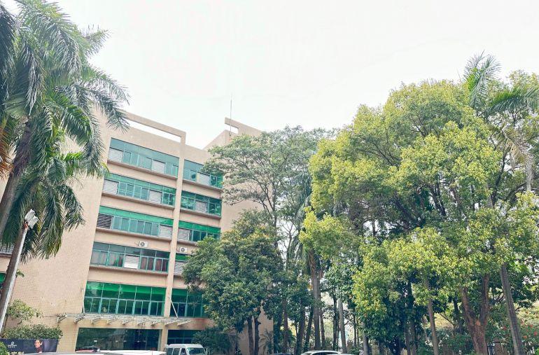 虎门赤岗原房东独门独院花园式厂房出租，空地大，易招工