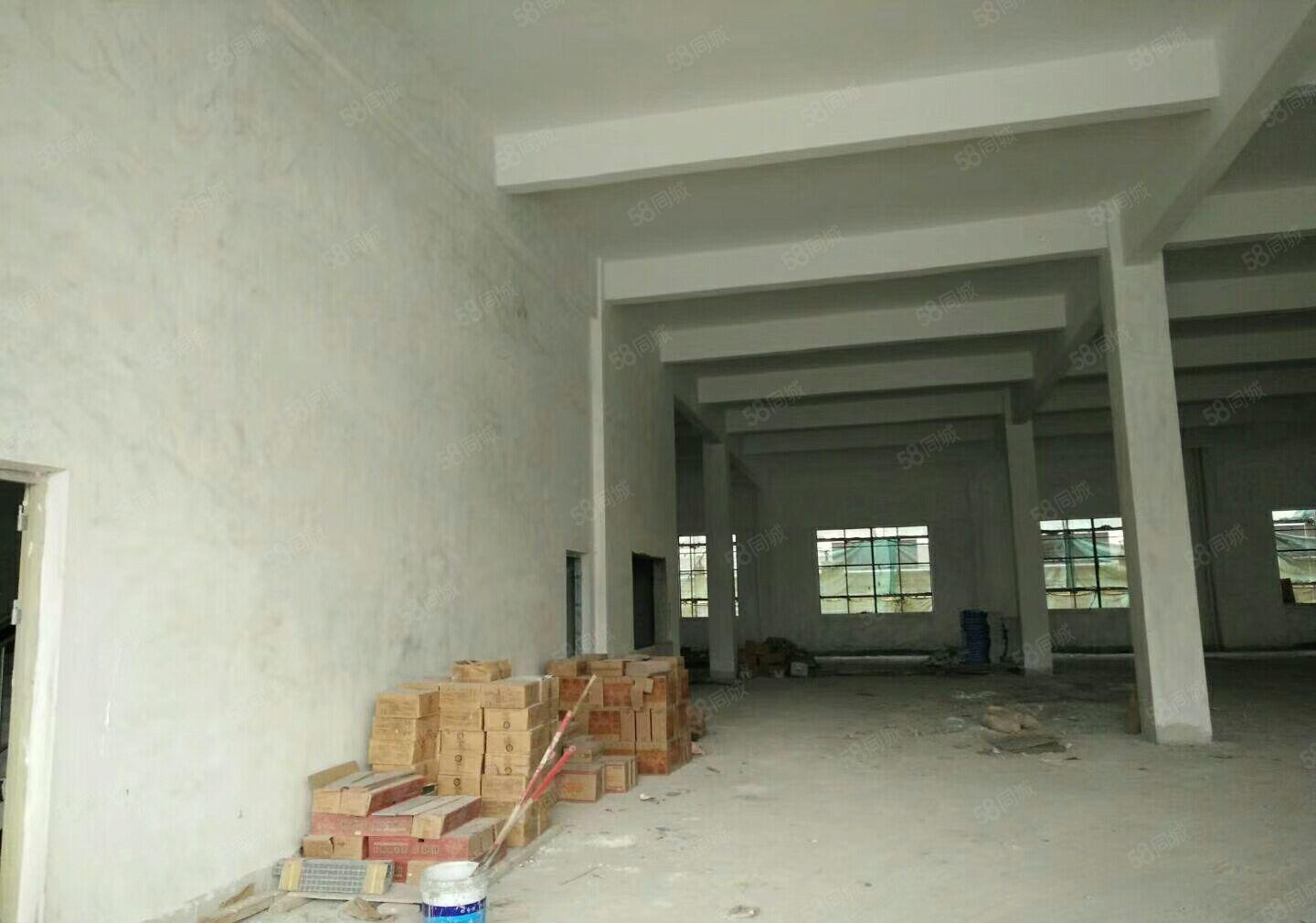 虎门镇新空出标准工业园超大空地2160平方厂房出租，环境优美