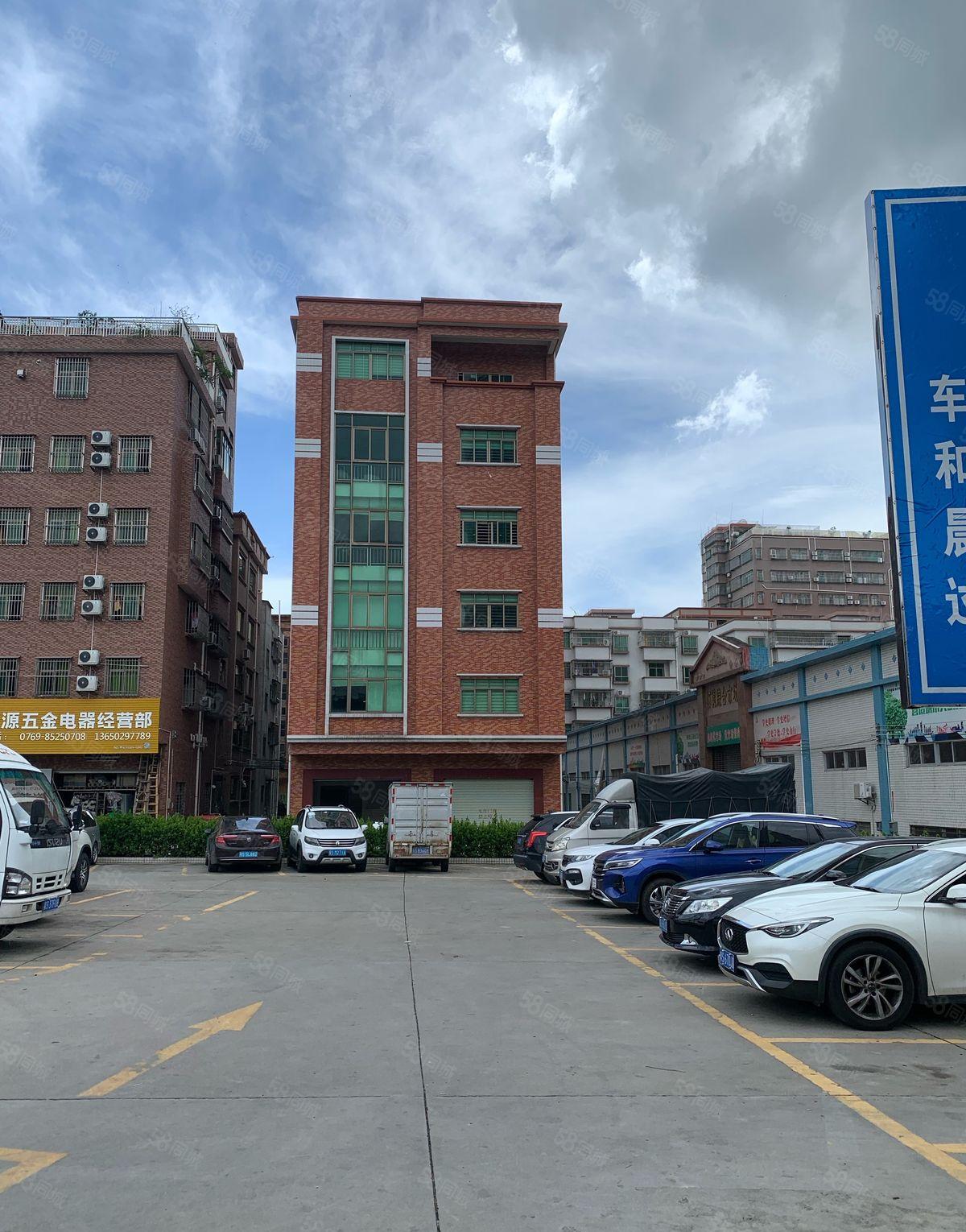 虎门怀德厂房220平米整层带精装出租可注册