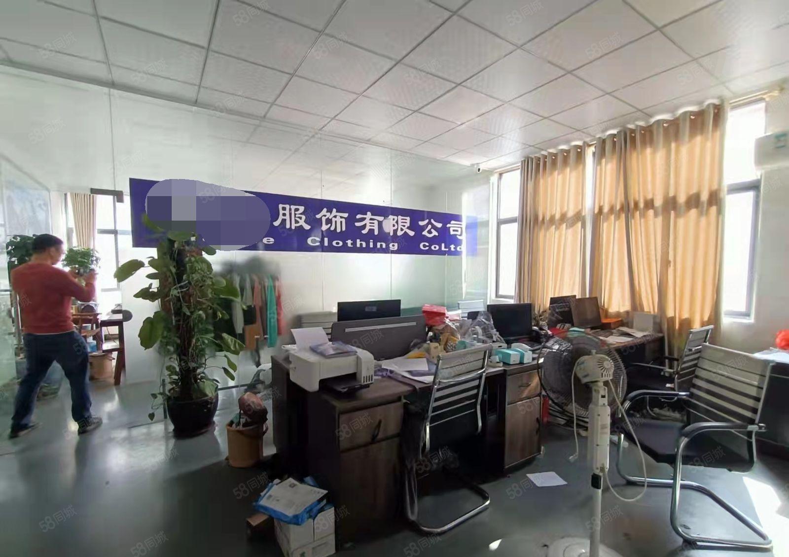 龙眼楼上新出1100平厂房出租 现成服装厂装修 带水电办公室