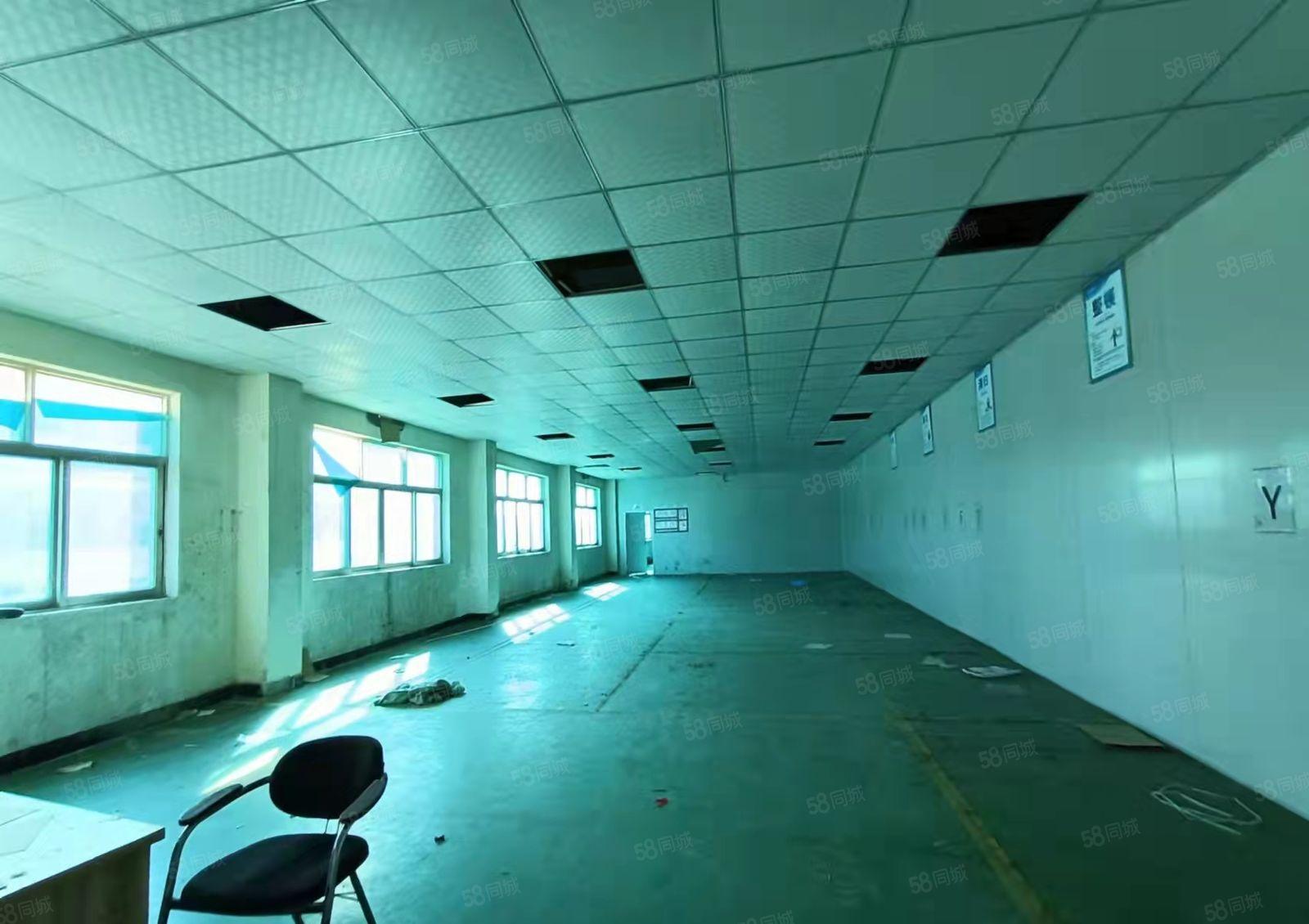 怀德独门独院8400平方厂房出租一楼6.5米高 形象好空地大