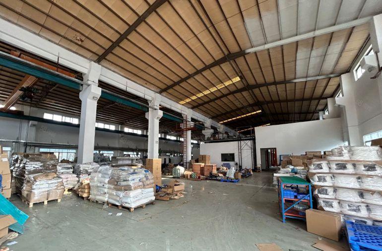 原房东独院钢构厂房出租10米高带3台10吨航车带办公室