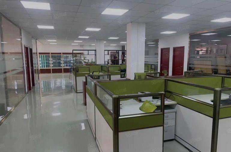 虎门原房东现成精装修制衣厂房出租，水电线路齐全，形象好好招工