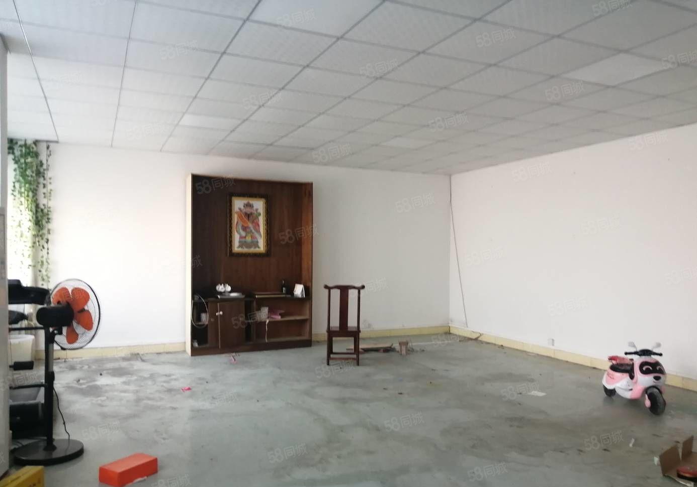 虎门龙眼新出精装厂房600平精装厂房出租 可分租两家