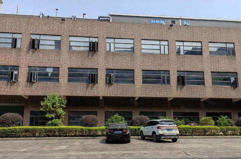 虎门近长安独门独院，一楼6米，下月搬空，可谈可定，6500平