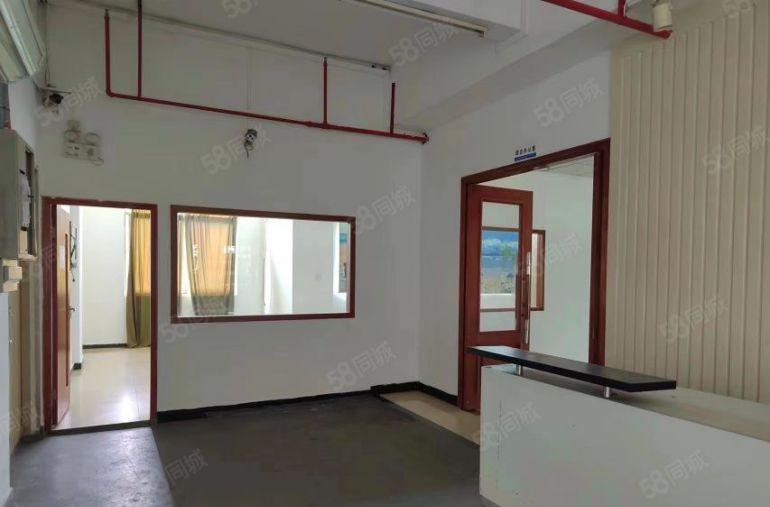 虎门万达边新空楼上精装修1650平厂房仓库出租，形象好水电全