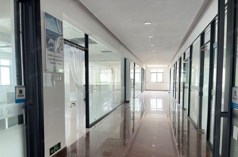无尘车间特价！虎门北柵二楼1800平厂房出租 无转让费精装修